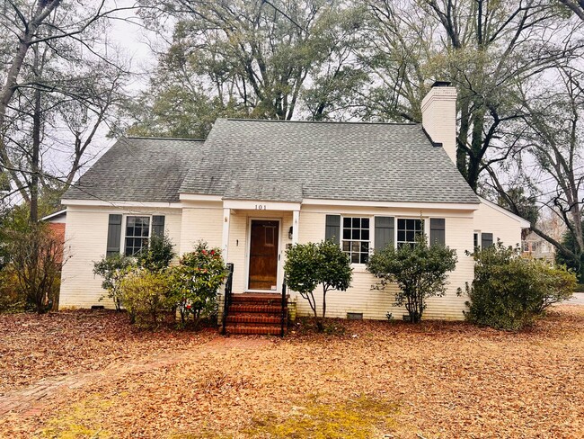 property at 101 Southwood Dr