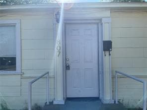 1807 Bolivar St in Denton, TX - Building Photo - Building Photo