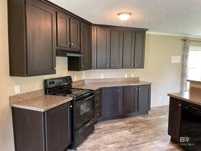 10715 Co Rd 24 in Fairhope, AL - Building Photo - Building Photo