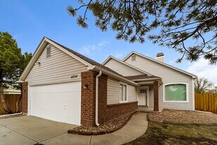 4494 Genoa St in Denver, CO - Building Photo