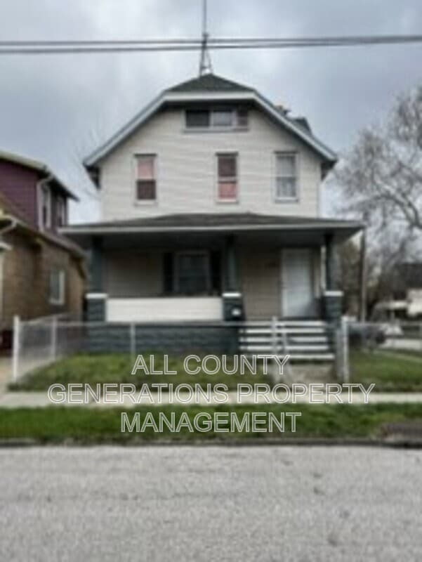property at 3800 Carlyle Ave