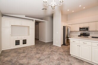 2118 Marathon Keys Ave in North Las Vegas, NV - Building Photo - Building Photo