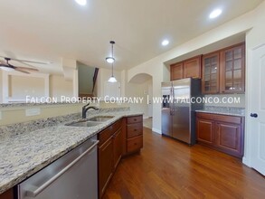 7630 Dutch Loop in Colorado Springs, CO - Foto de edificio - Building Photo
