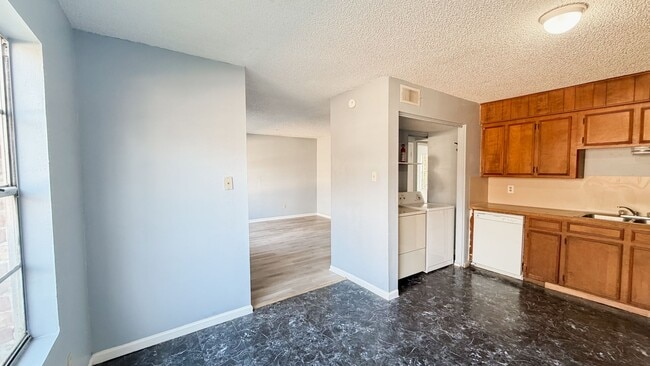 111 S Drew St in Livingston, TX - Building Photo - Building Photo