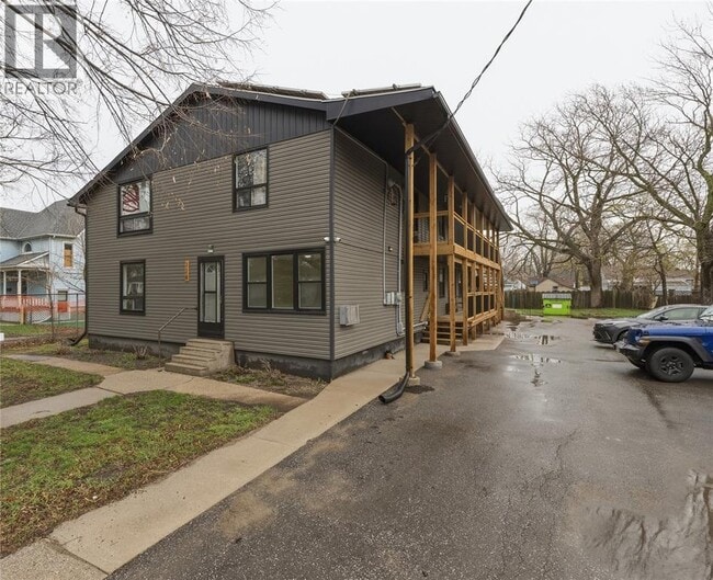 324 Vidal St S in Sarnia, ON - Building Photo - Building Photo