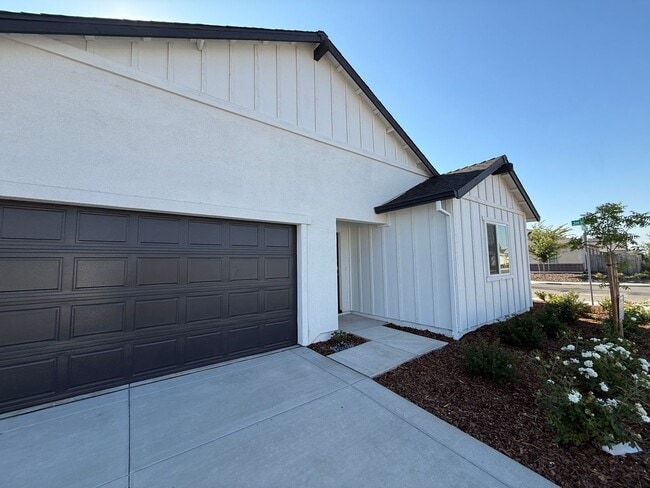 4198 Pittenger Dr in Olivehurst, CA - Building Photo - Building Photo
