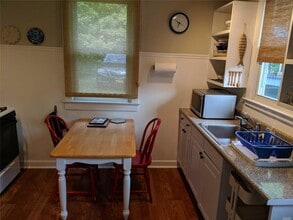 16640 Main St in Southold, NY - Building Photo - Building Photo