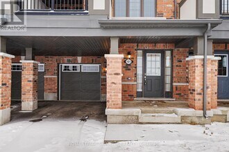 101 McAlister Ave in Richmond Hill, ON - Building Photo - Building Photo