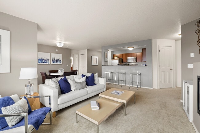Baseline Woods in Beaverton, OR - Foto de edificio - Building Photo