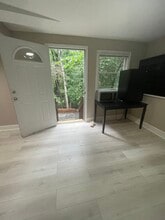 1720 Branch Valley Dr, Unit 1 Bedroom Apartment in Roswell, GA - Building Photo - Building Photo