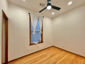 3245 W Division St in Chicago, IL - Building Photo - Building Photo