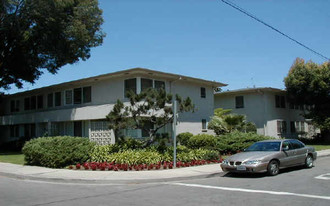 5285 E Anaheim Rd Apartments