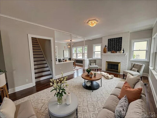 310 Fishel Ave in Riverhead, NY - Building Photo - Building Photo