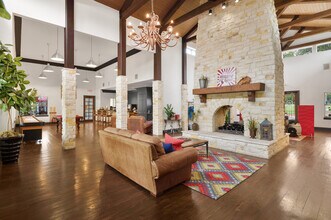 Dakota Ranch Student Apartments in San Marcos, TX - Building Photo - Building Photo