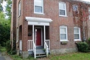 property at 207 Grasmere Ave