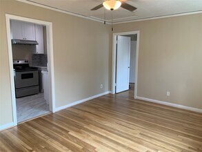 307 Avondale St in Houston, TX - Building Photo - Building Photo