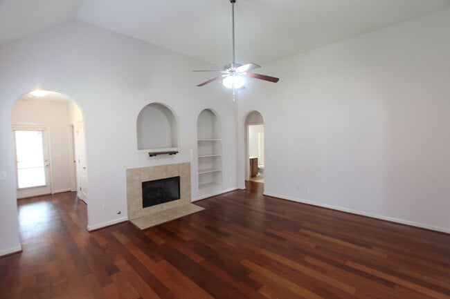 263 Oxmoor Pl in Birmingham, AL - Building Photo - Building Photo