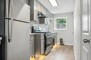 1368 Lafayette St in Denver, CO - Building Photo