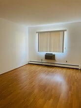 550 Central Ave, Unit 9 in Harrison, NJ - Building Photo - Building Photo