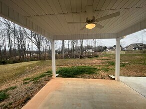 2398 Robinhood Valley Ct in Winston-Salem, NC - Building Photo - Building Photo