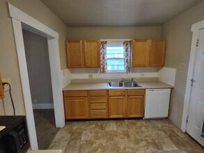 1831 6th Ave, Unit MainFloor in Greeley, CO - Foto de edificio - Building Photo