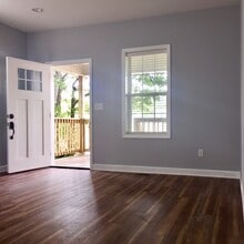 1707 Oxmoor Rd in Homewood, AL - Foto de edificio - Building Photo