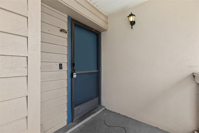 3709 Greenery Ct in Tampa, FL - Building Photo - Building Photo
