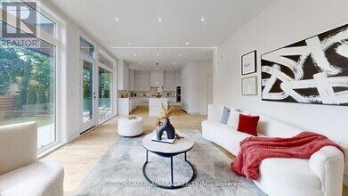 69 Elderwood Dr in Toronto, ON - Building Photo - Building Photo