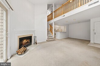 5921 Barbados Pl, Unit 202 in Rockville, MD - Building Photo - Building Photo