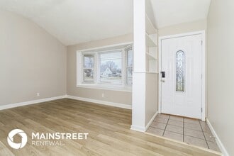 5413 Sir Barton Rd in Louisville, KY - Building Photo - Building Photo