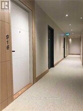 99 The Donway W in Toronto, ON - Building Photo - Building Photo