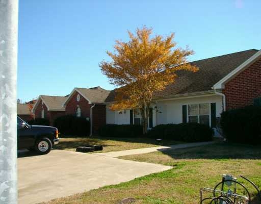 1502 S Vintage Ln in Lake Charles, LA - Foto de edificio - Building Photo