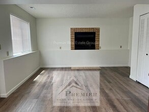1005 Western Dr in Colorado Springs, CO - Building Photo - Building Photo