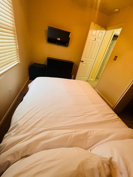 4100 Wyndybrow Dr in Portsmouth, VA - Foto de edificio