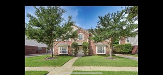 7807 Leaf Point Ct