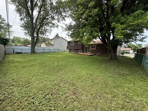 144 Monterey Dr in Bolingbrook, IL - Building Photo - Building Photo