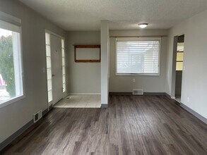 1125 Westwood Ave in Wenatchee, WA - Building Photo - Building Photo