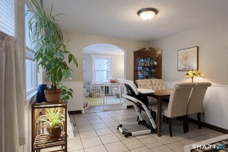 15 E Main St in Branford, CT - Building Photo - Building Photo