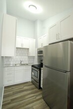 417 W Stone Ave in Addison, IL - Building Photo - Building Photo