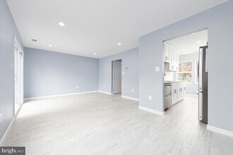 12304 Woodlawn Ct in Woodbridge, VA - Building Photo - Building Photo