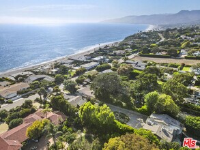 7322 Birdview Ave in Malibu, CA - Building Photo - Building Photo