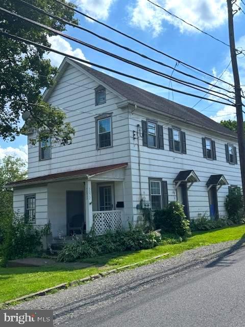 3072 Springtown Rd in Hellertown, PA - Building Photo - Building Photo