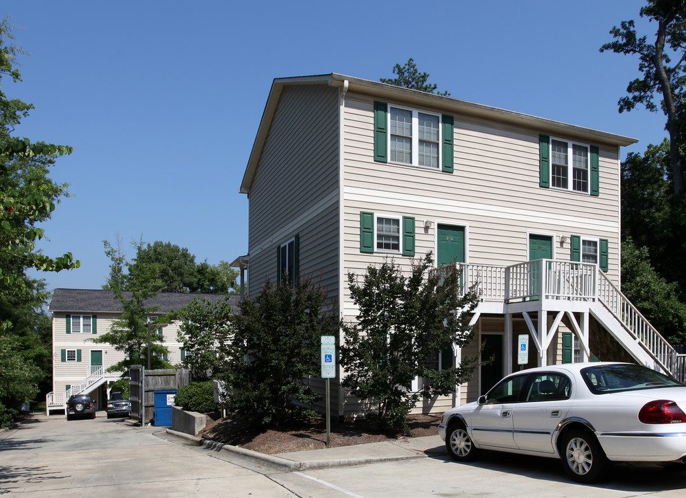 Bennett Square in Durham, NC - Building Photo