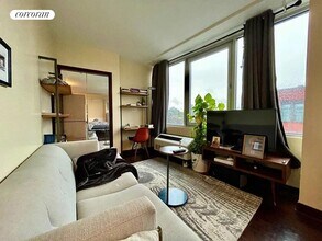 508 Humboldt St in Brooklyn, NY - Building Photo - Building Photo