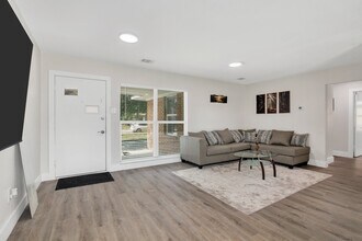 1703 Ansbury Dr in Houston, TX - Building Photo - Building Photo