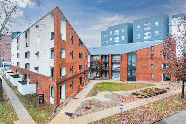 THE ALCOVE @ SECOND & JOHN