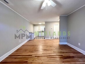 7116 Patterson Rd in Columbia, SC - Building Photo - Building Photo