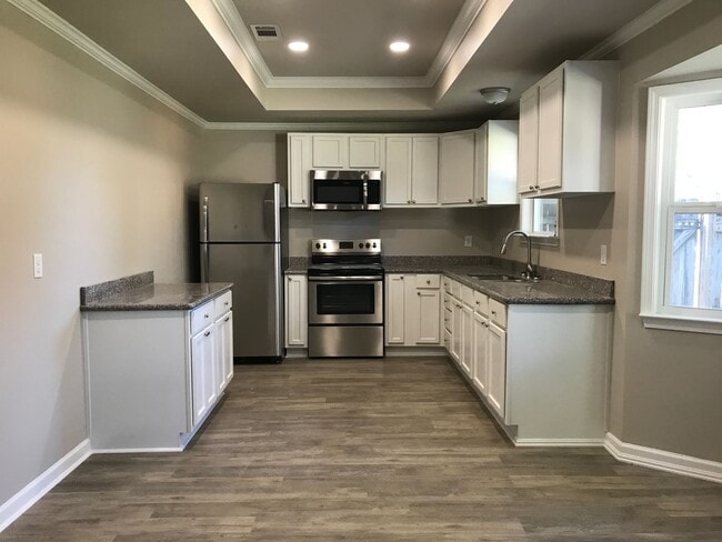 16403 Ellis Ave in Baton Rouge, LA - Building Photo - Building Photo