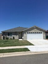 388 L St in Biggs, CA - Building Photo