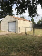 4226 S Van Buren St in Amarillo, TX - Building Photo - Building Photo